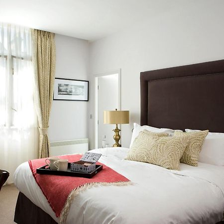 Rooms By Bistrot Pierre At The Crescent Inn Илкли Екстериор снимка